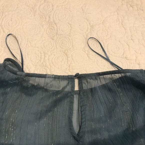 NWT LC Lauren Conrad blue flutter sleeve blouse with silver metallic thread (S) - Picture 15 of 16